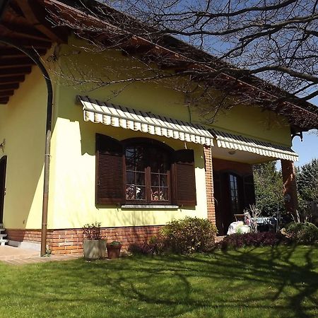 Il Gelsomino Bed & Breakfast Ferno Exterior foto