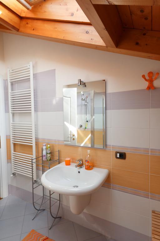 Il Gelsomino Bed & Breakfast Ferno Cameră foto