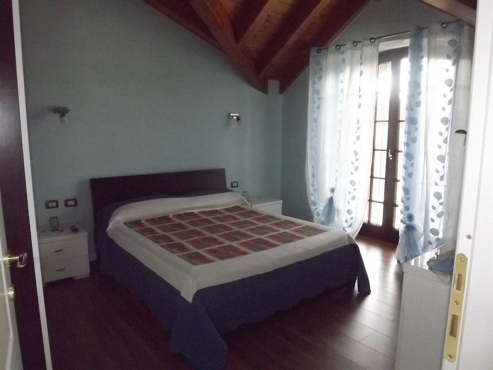 Il Gelsomino Bed & Breakfast Ferno Exterior foto